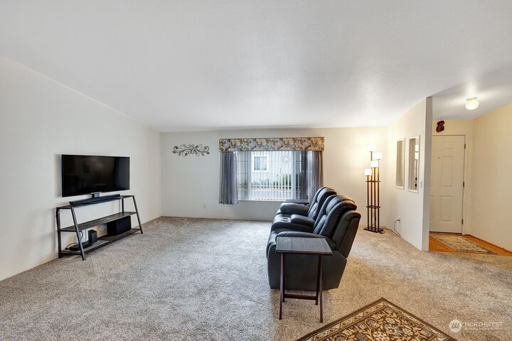 Property Photo:  2611 S 288th Street 41  WA 98003 