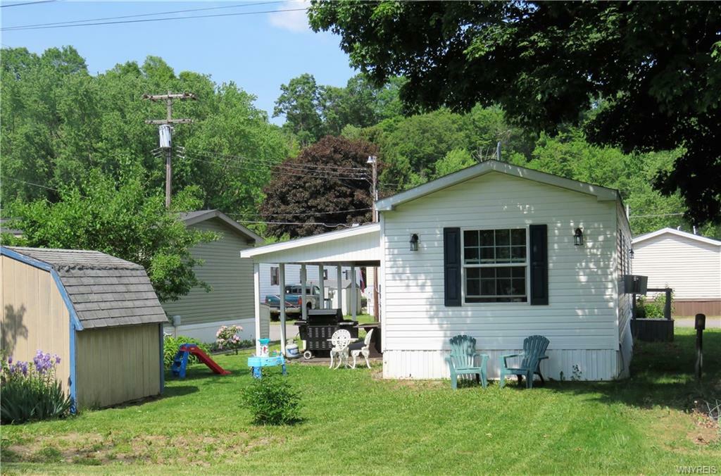 Property Photo: 2007 Hemstreet NY 14052