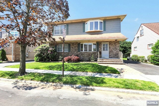 Property Photo: 788 Morton Street NJ 07073