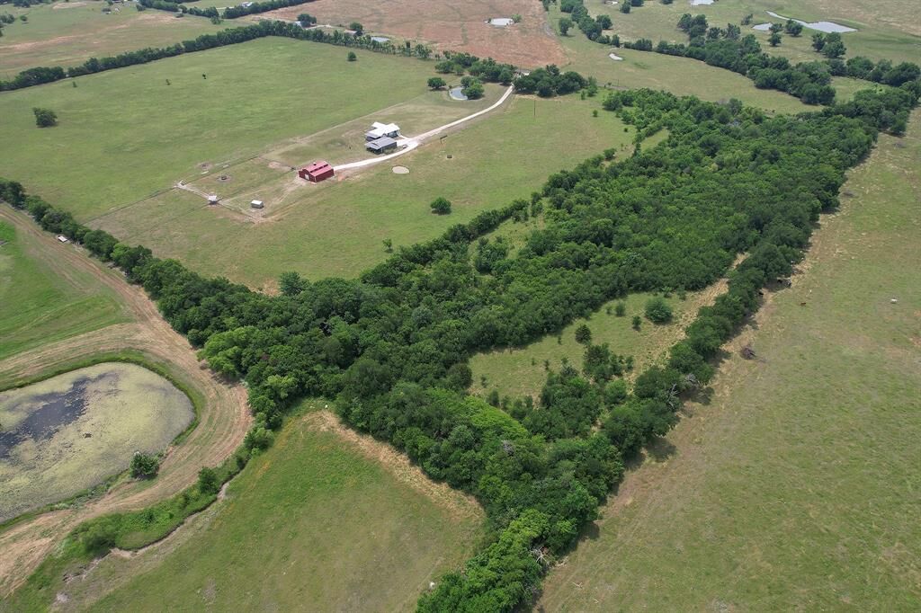 Property Photo: 2892 County Road 1051 TX 75423
