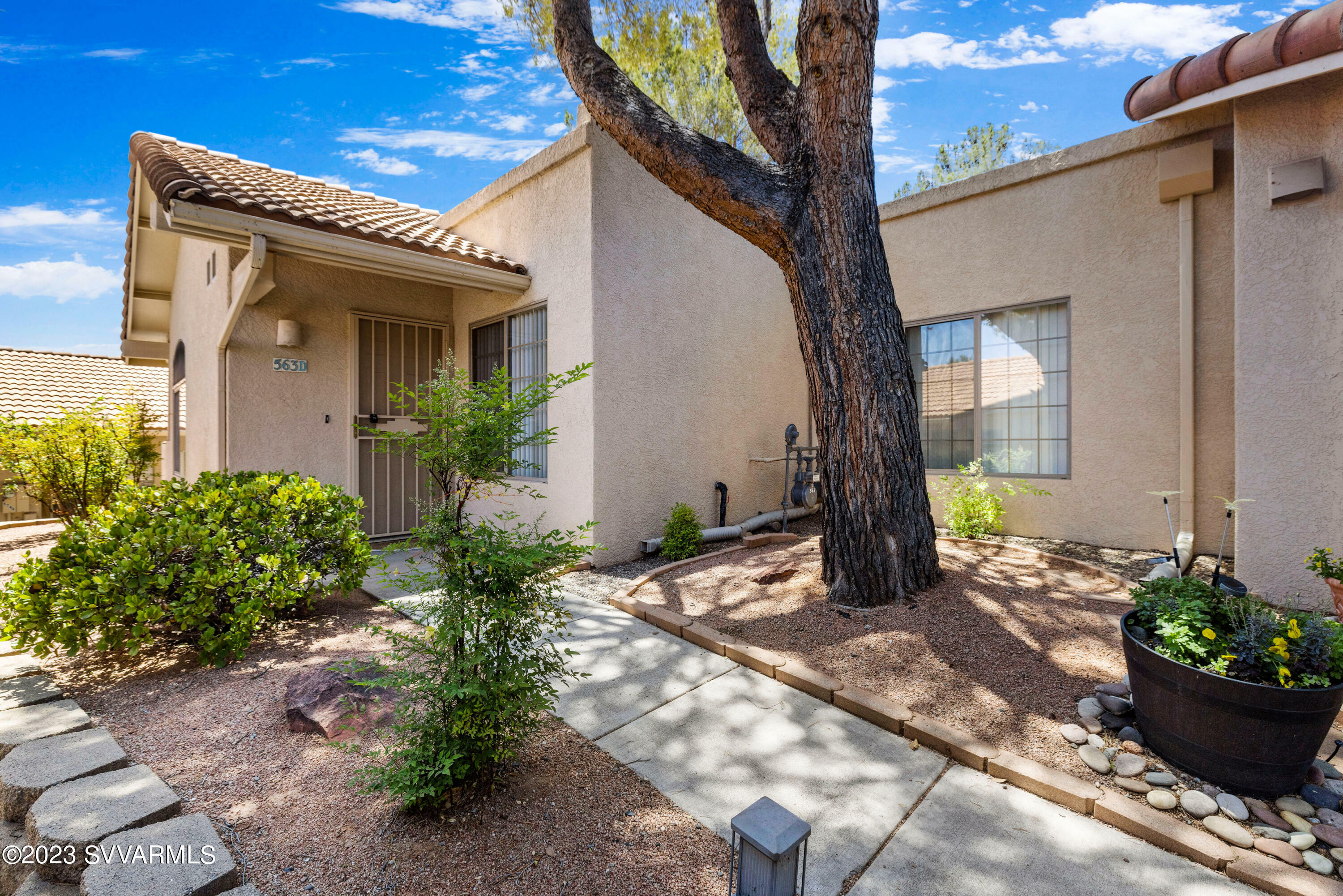 Property Photo:  563 S Sawmill D  AZ 86326 