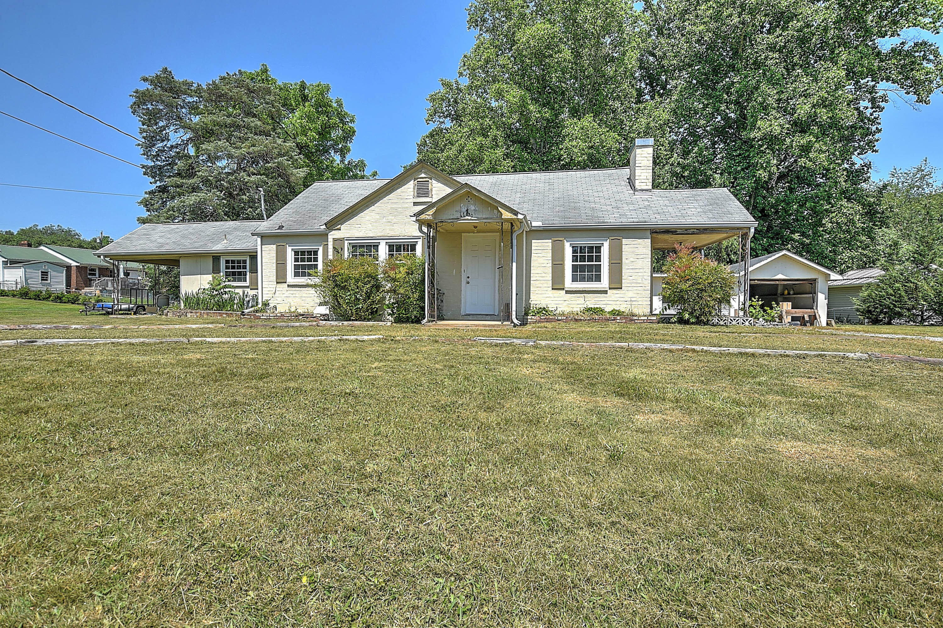 Property Photo:  120 Arlington Drive  TN 37601 