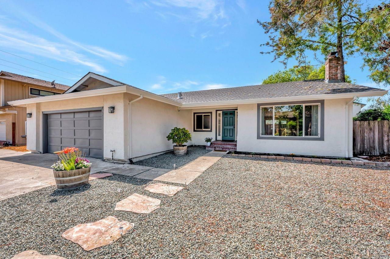 Property Photo:  1805 Meadowview Drive  CA 94954 