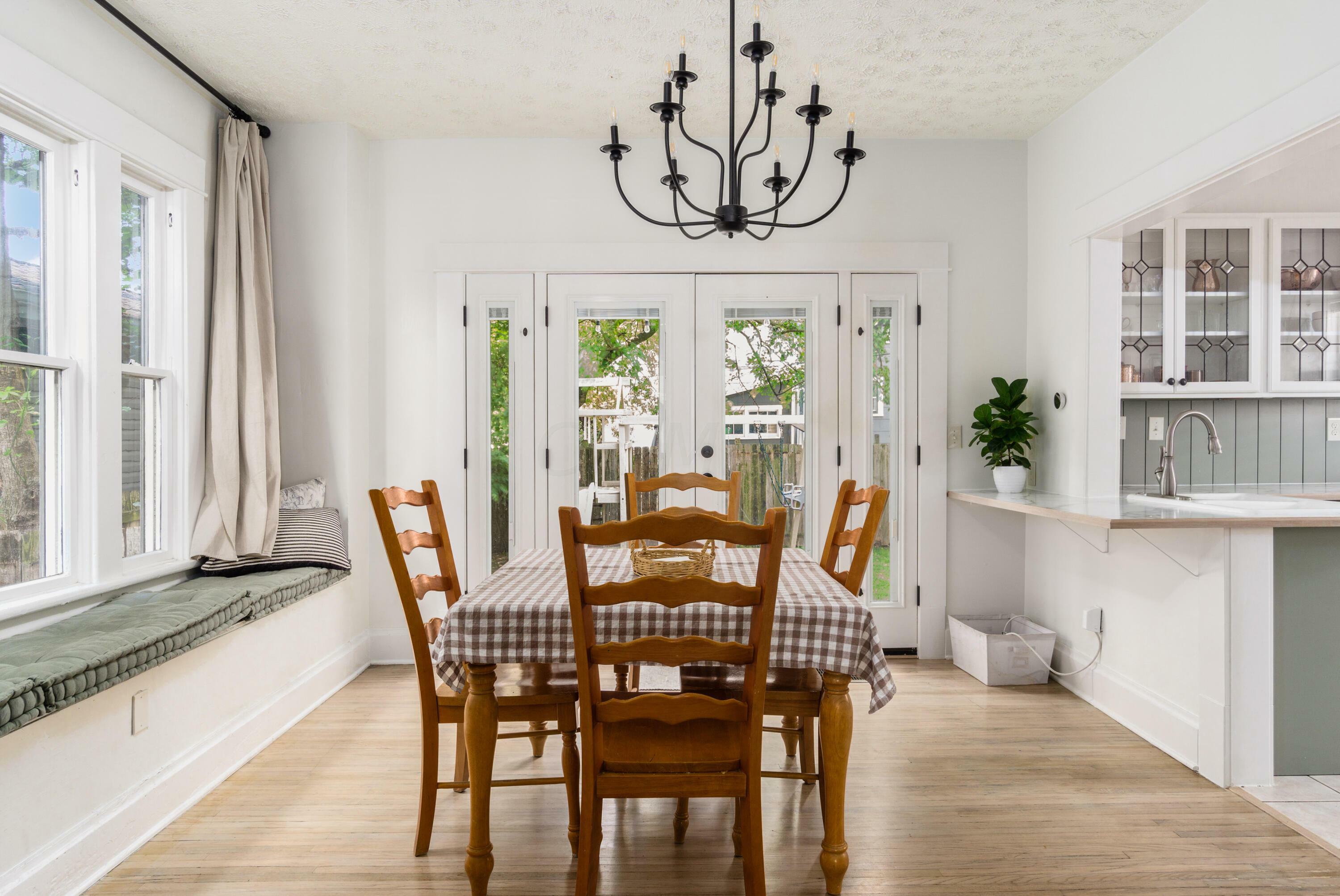 Property Photo: 2315 N 4th Street OH 43202