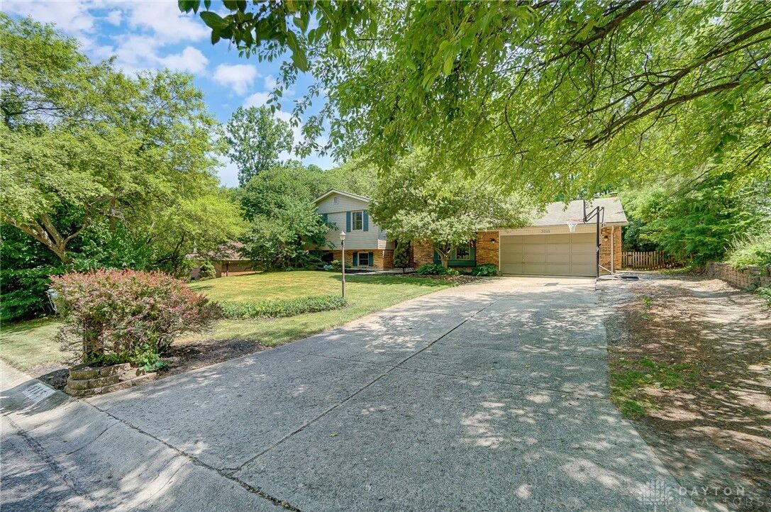 Property Photo:  3765 Frostwood Drive  OH 45430 