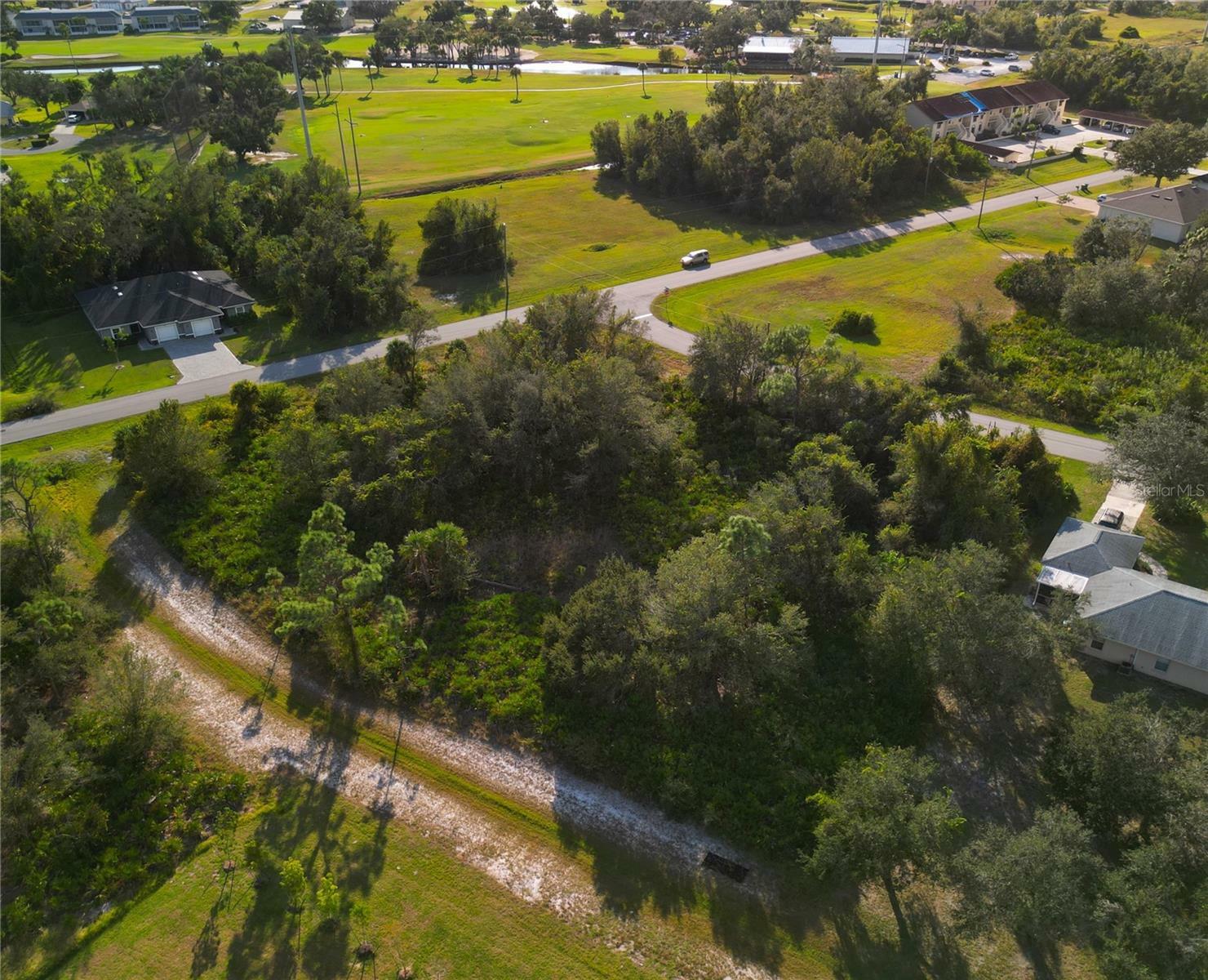 Property Photo:  1242 Oceanic Road  FL 33983 