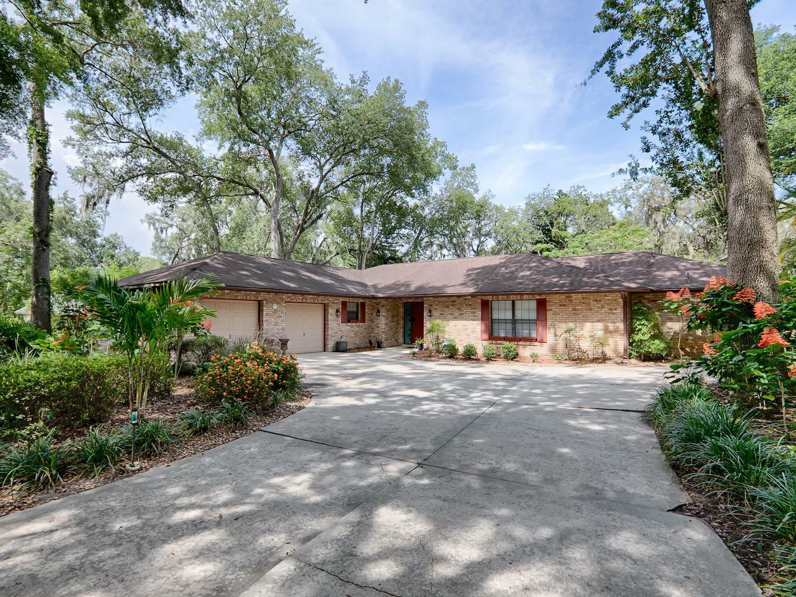 Property Photo:  4109 Lake Forest Street  FL 32757 