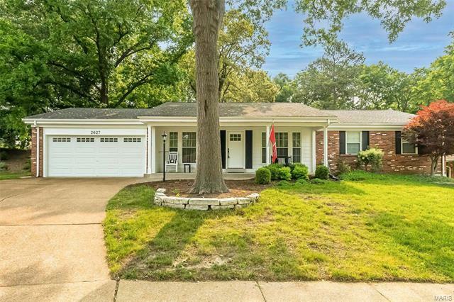 2027 Barnhill Court  St Louis MO 63146 photo