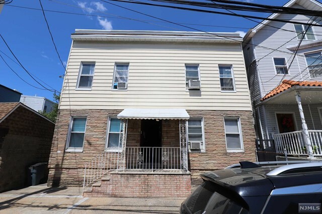 Property Photo:  9 Maple Street  NJ 07032 