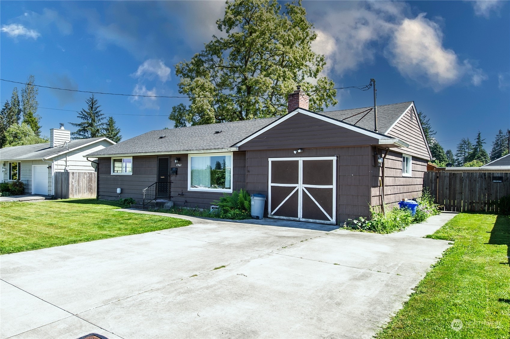 Property Photo:  4967 Vesper Drive  WA 98203 