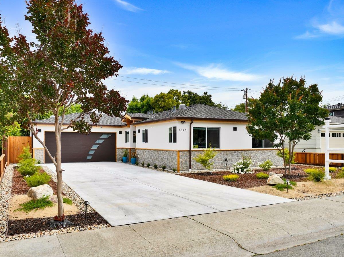 Property Photo: 1340 Todd Street CA 94040