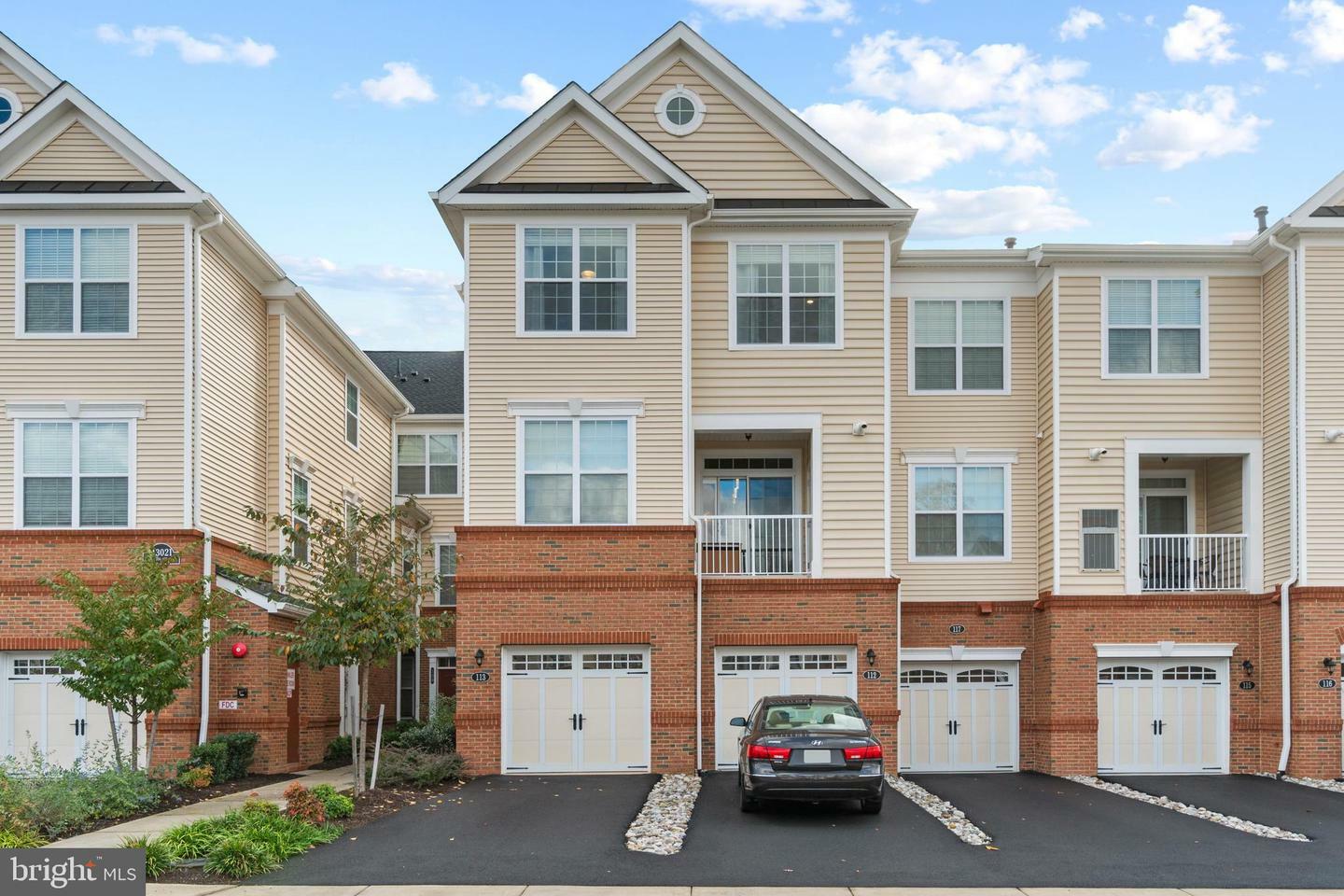 Property Photo:  43021 Greggsville Chapel Terrace 113  VA 20148 