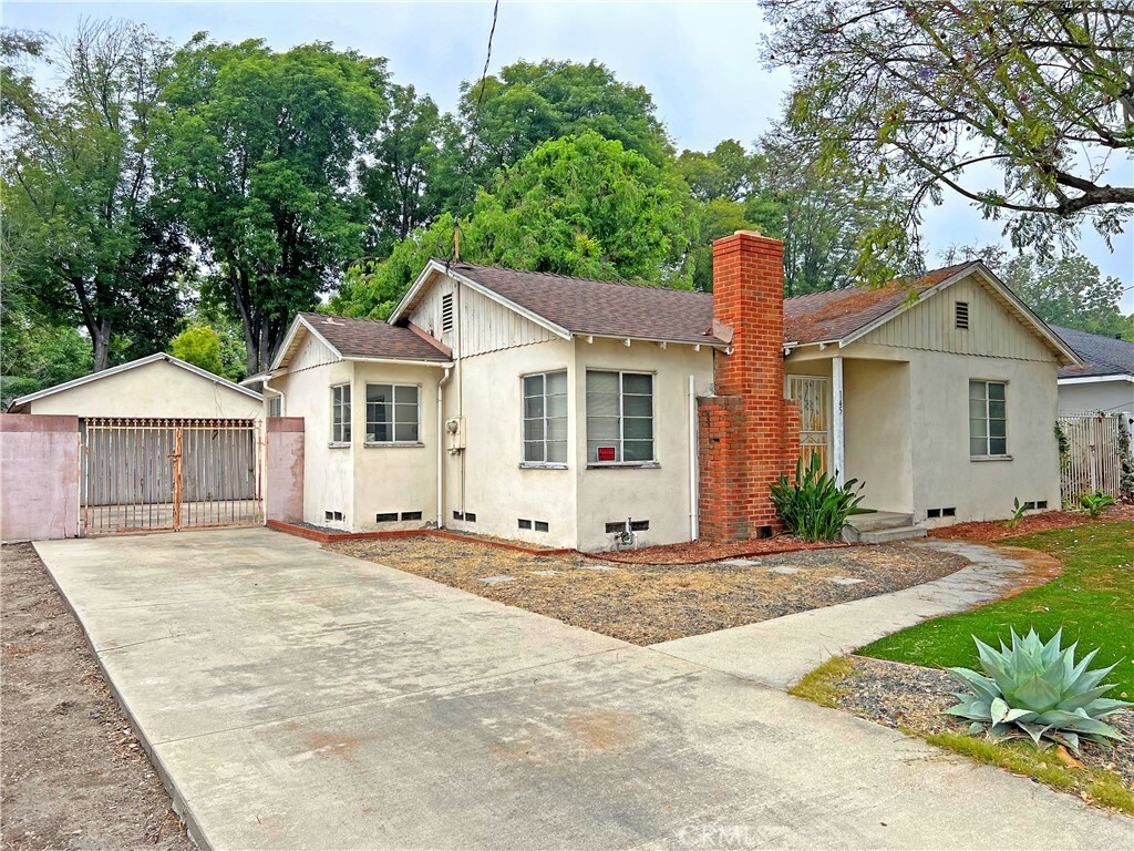 Property Photo:  145 E Green Street  CA 91711 