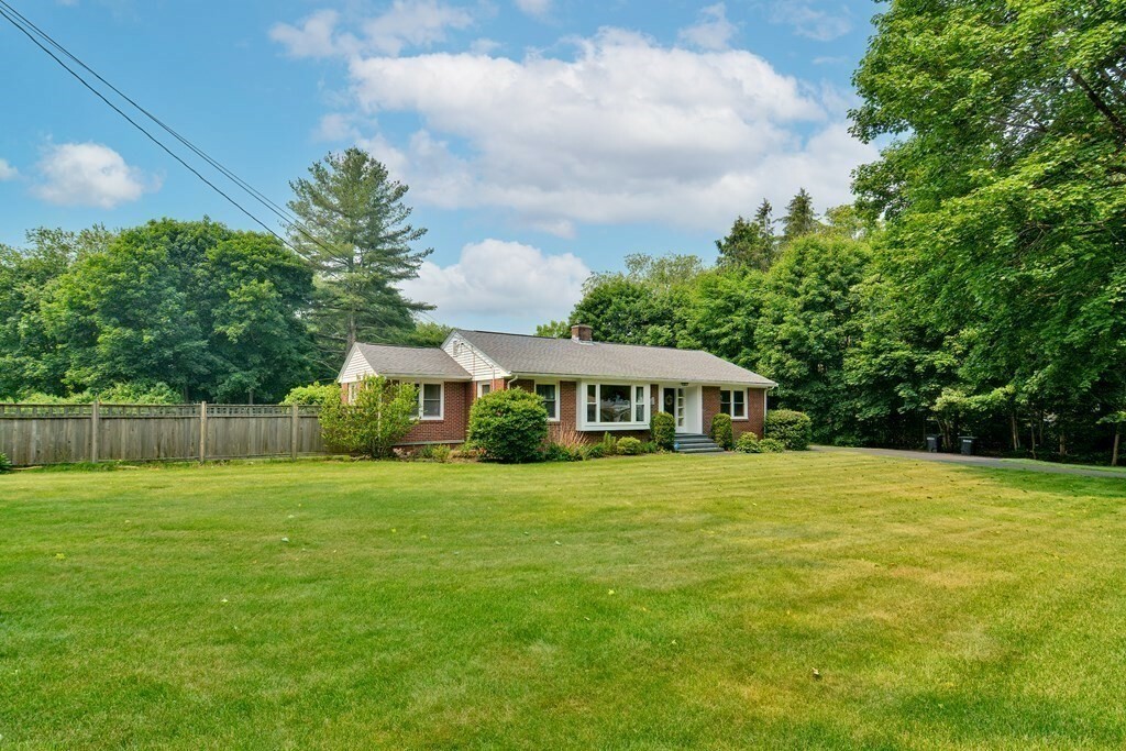 Property Photo:  42 Greenville Street  MA 01562 