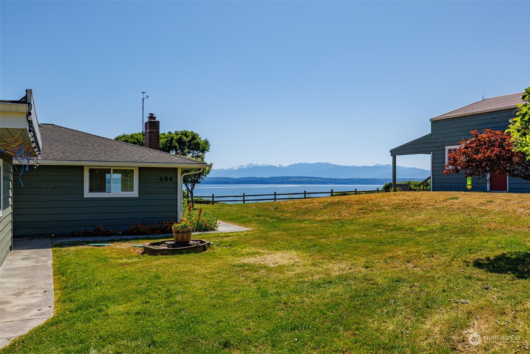 Property Photo:  486 Vista Road  WA 98249 