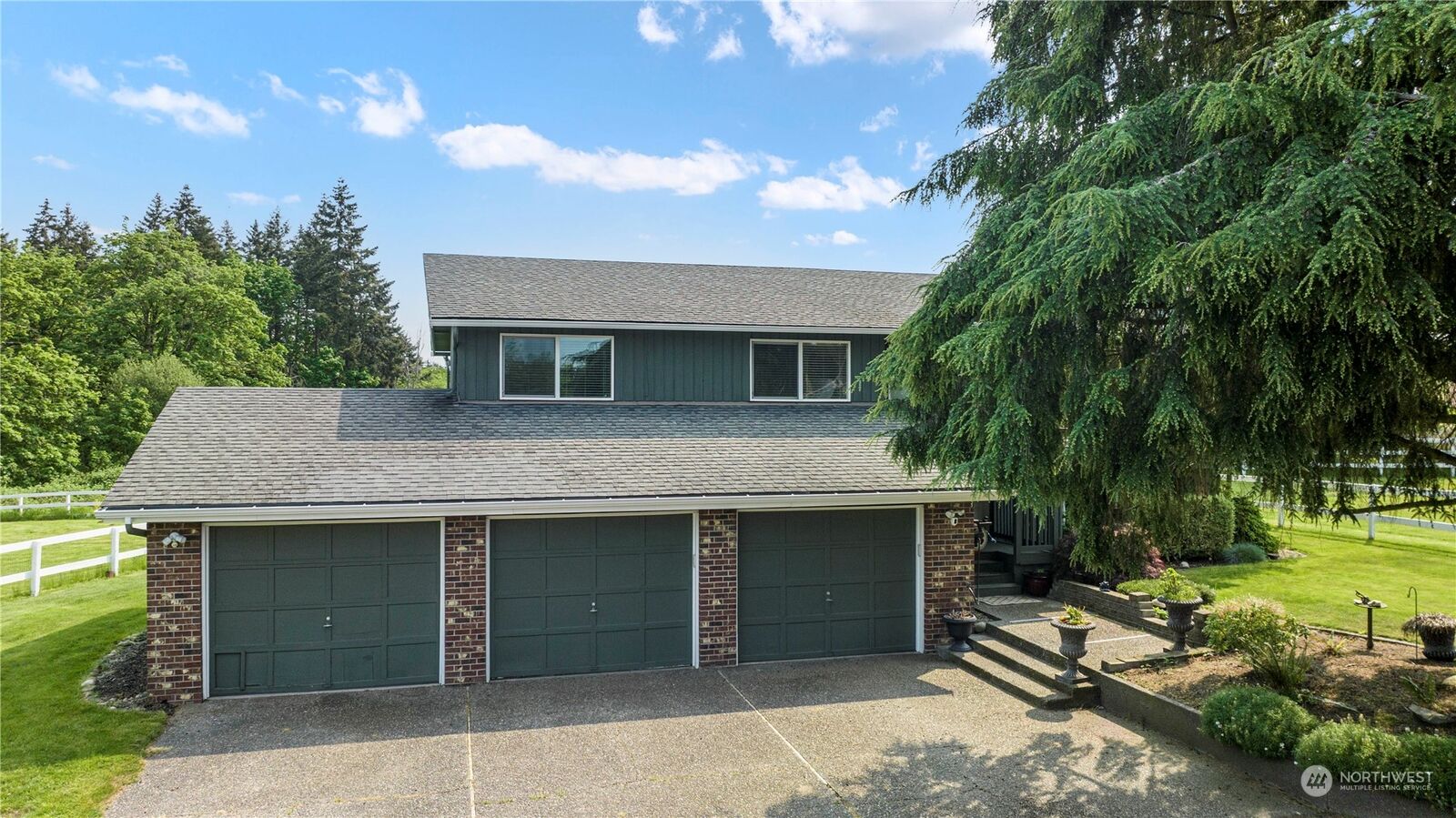 Home for sale in Auburn 10816 SE 290th Street, Auburn, WA 98092