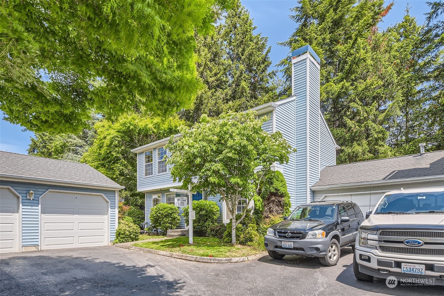 Property Photo: 12914 103rd Place NE WA 98034