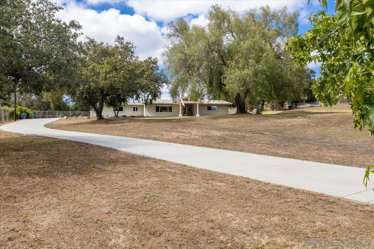 Property Photo:  14010 Hilldale Rd  CA 92082 