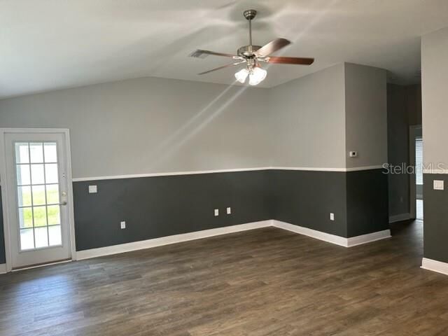 Photo de la propriété: 10727 Standing Stone Drive FL 33598