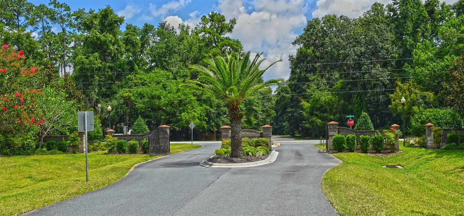 Property Photo: 5987 NW 88th Street FL 32653