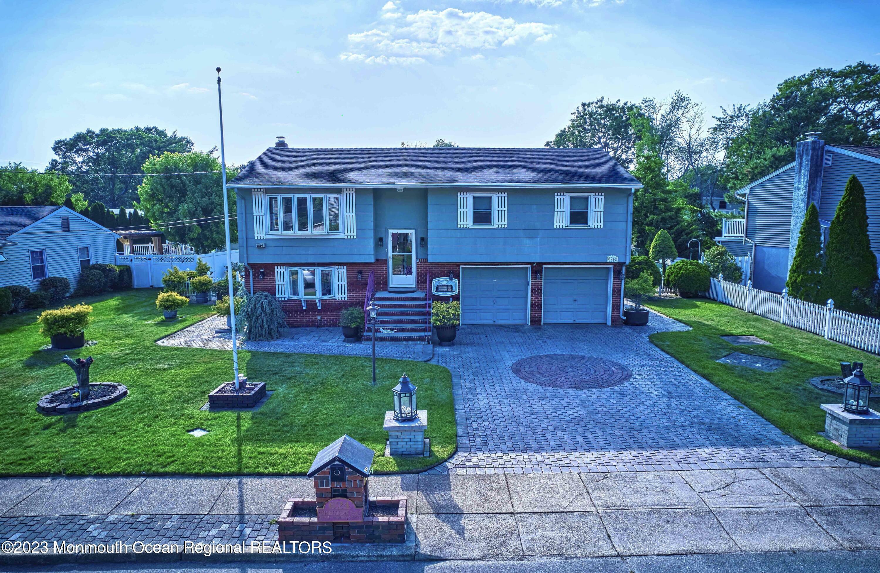 Property Photo: 624 Preston Street NJ 08723
