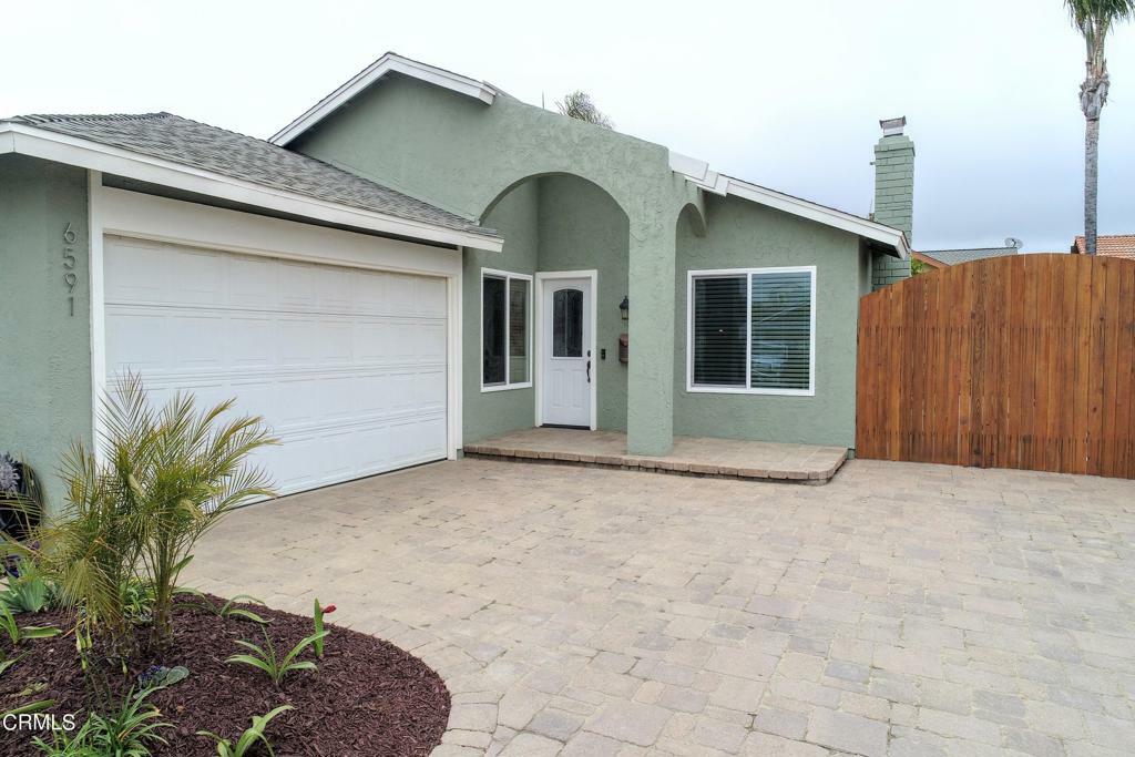 Property Photo:  6591 Swan Street  CA 93003 