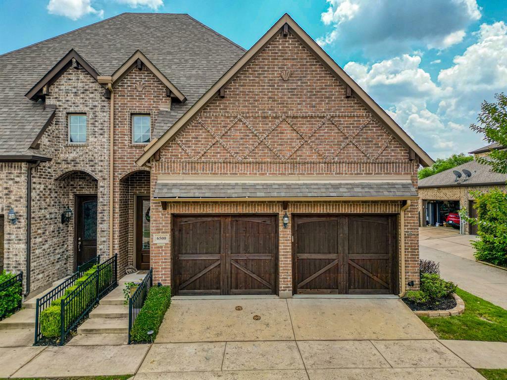 Property Photo: 6500 Briar Pointe Drive TX 76182