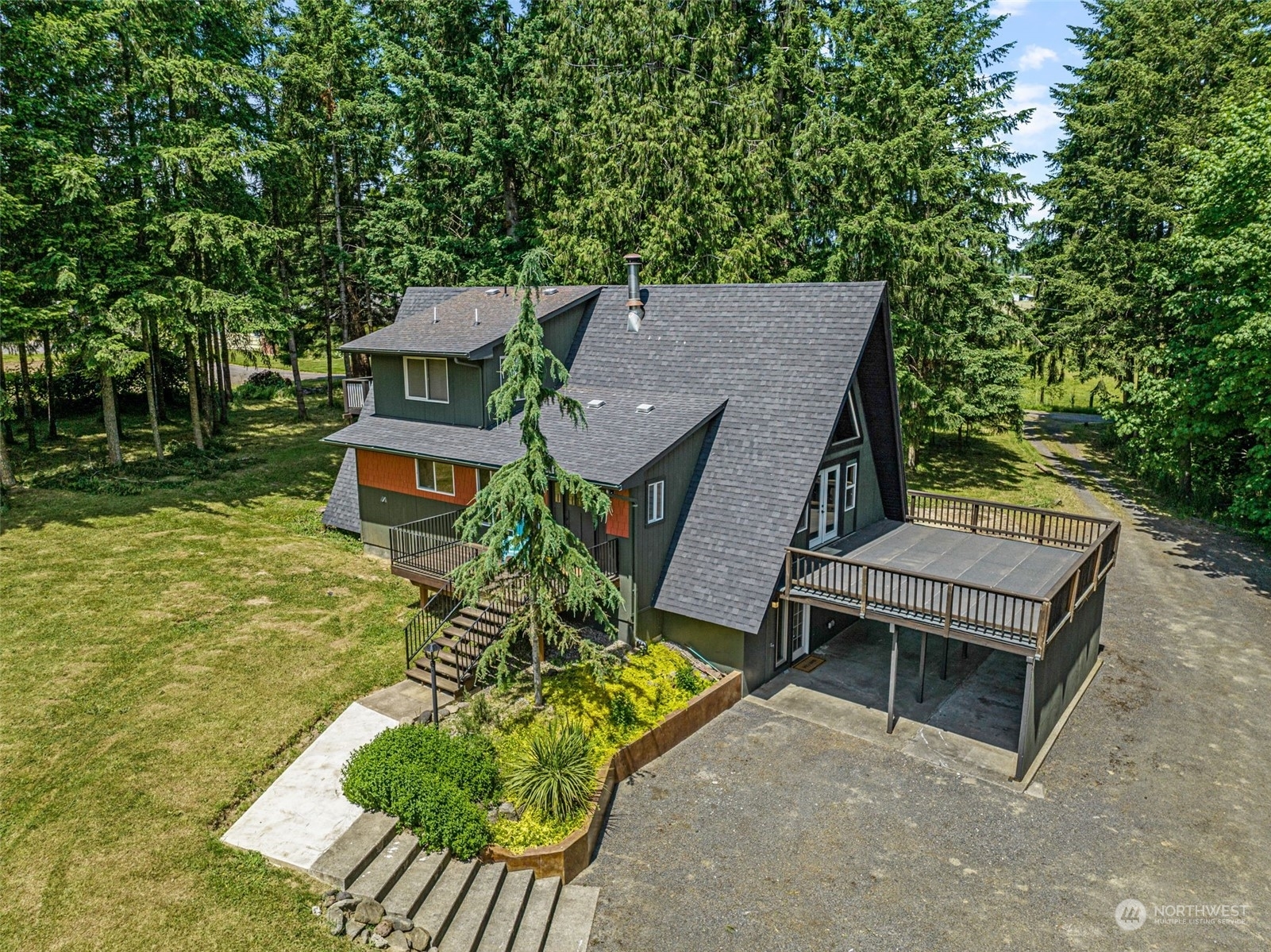 Property Photo:  3413 West Side Highway  WA 98611 