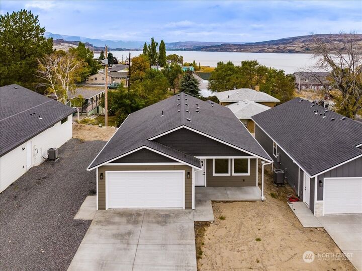 3 bed Soap Lake home for sale 518 W Main Avenue, Soap Lake, WA 98851