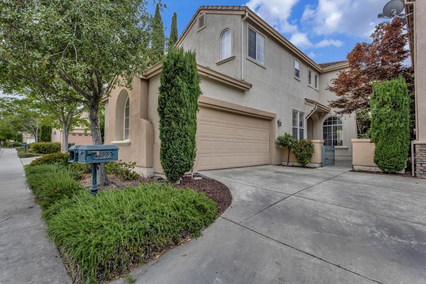 Property Photo:  5328 Manderston Drive  CA 95138 
