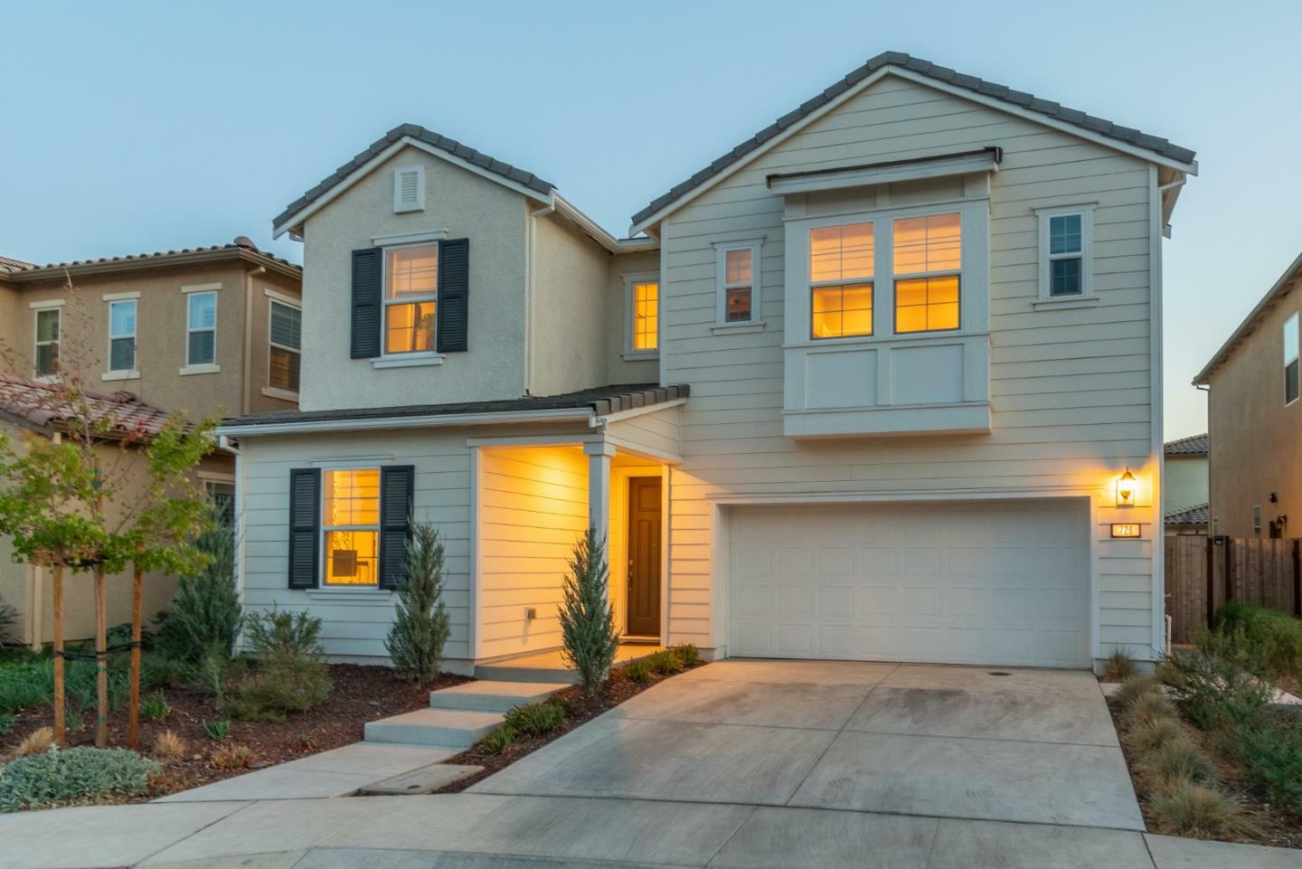 728 Carver Place  Gilroy CA 95020 photo