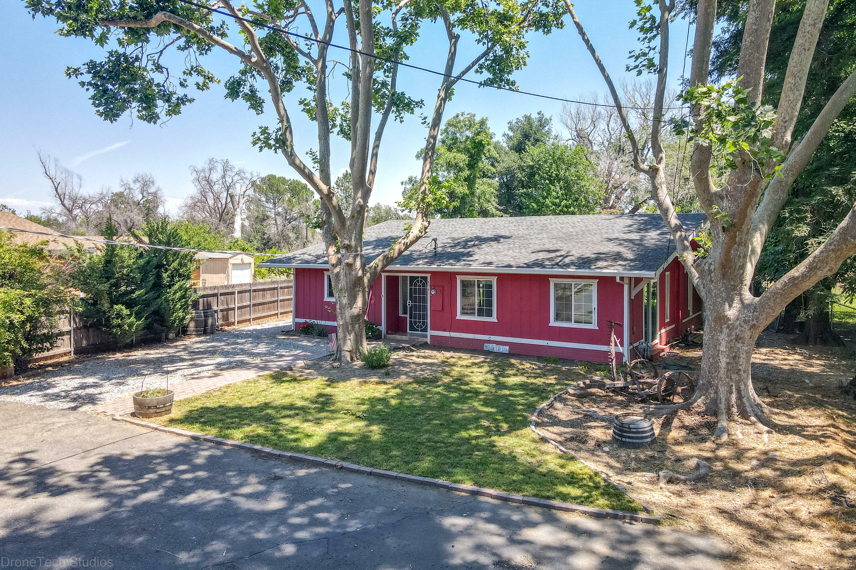 Property Photo:  4941 Bonnyview Avenue  CA 96001 