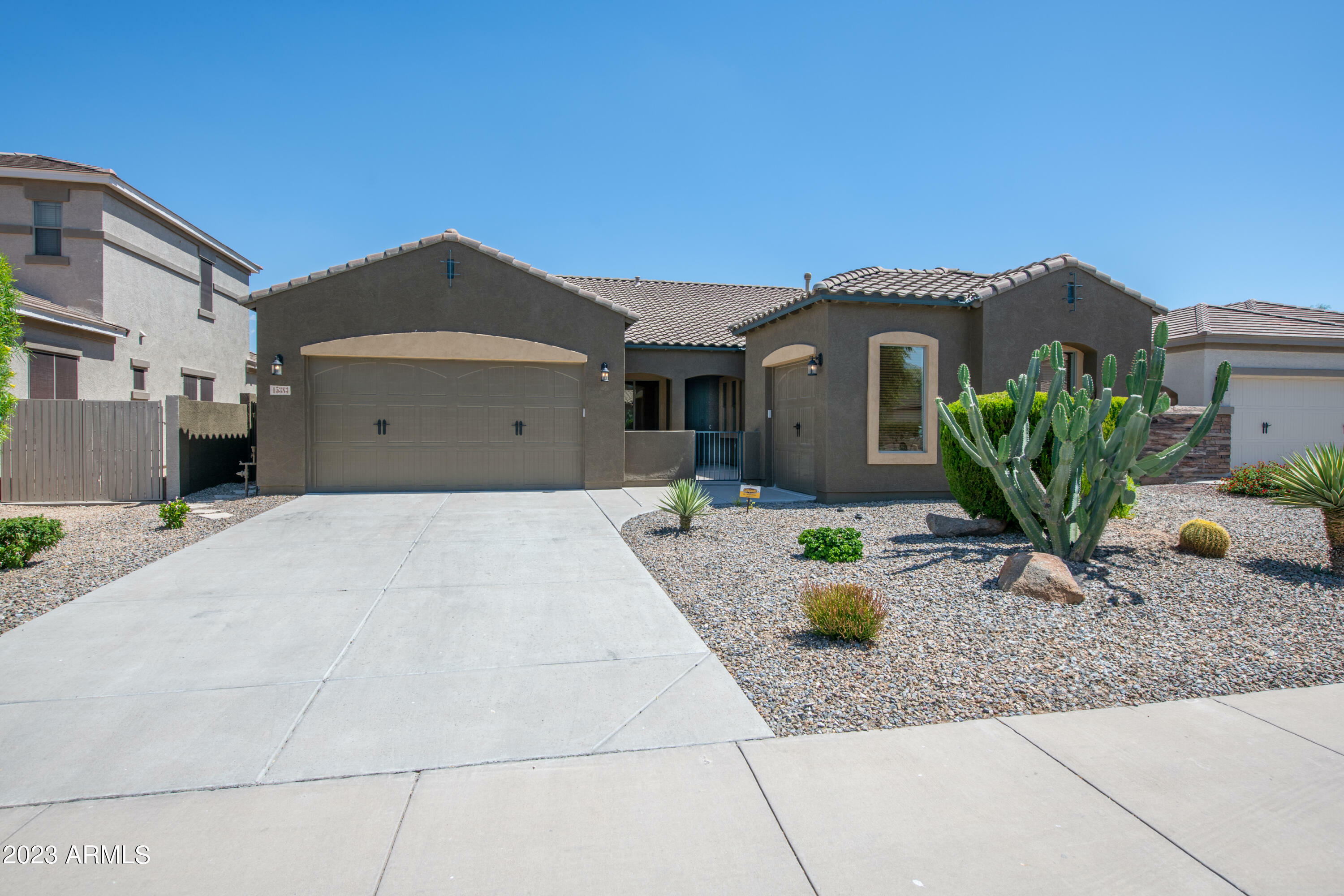 Property Photo:  15383 W Montecito Avenue  AZ 85395 