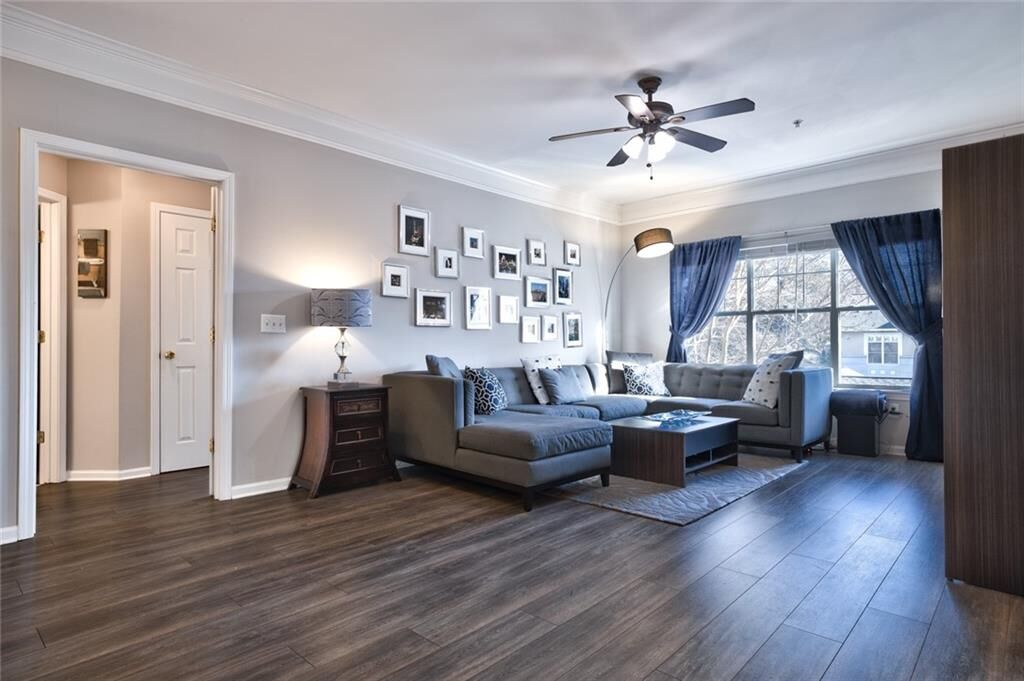 Property Photo:  2700 Pine Tree Road NE 1202  GA 30324 