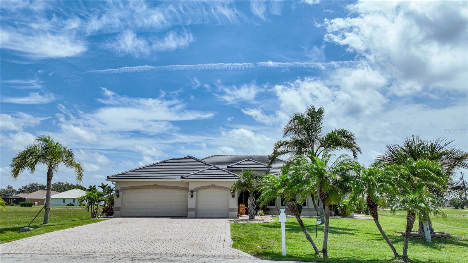 Property Photo:  17223 Nile Court  FL 33955 