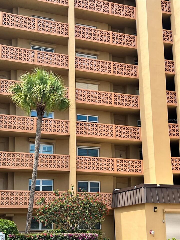 Property Photo:  9 Haig Place 410  FL 34698 