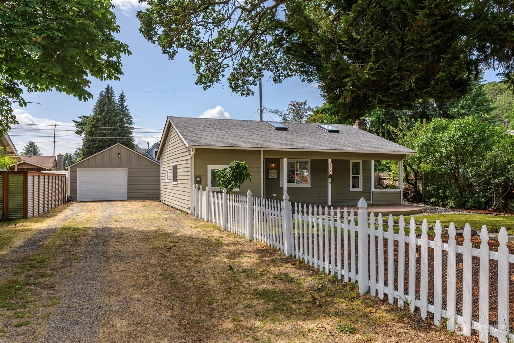 Property Photo:  6420 S Cheyenne Street  WA 98409 