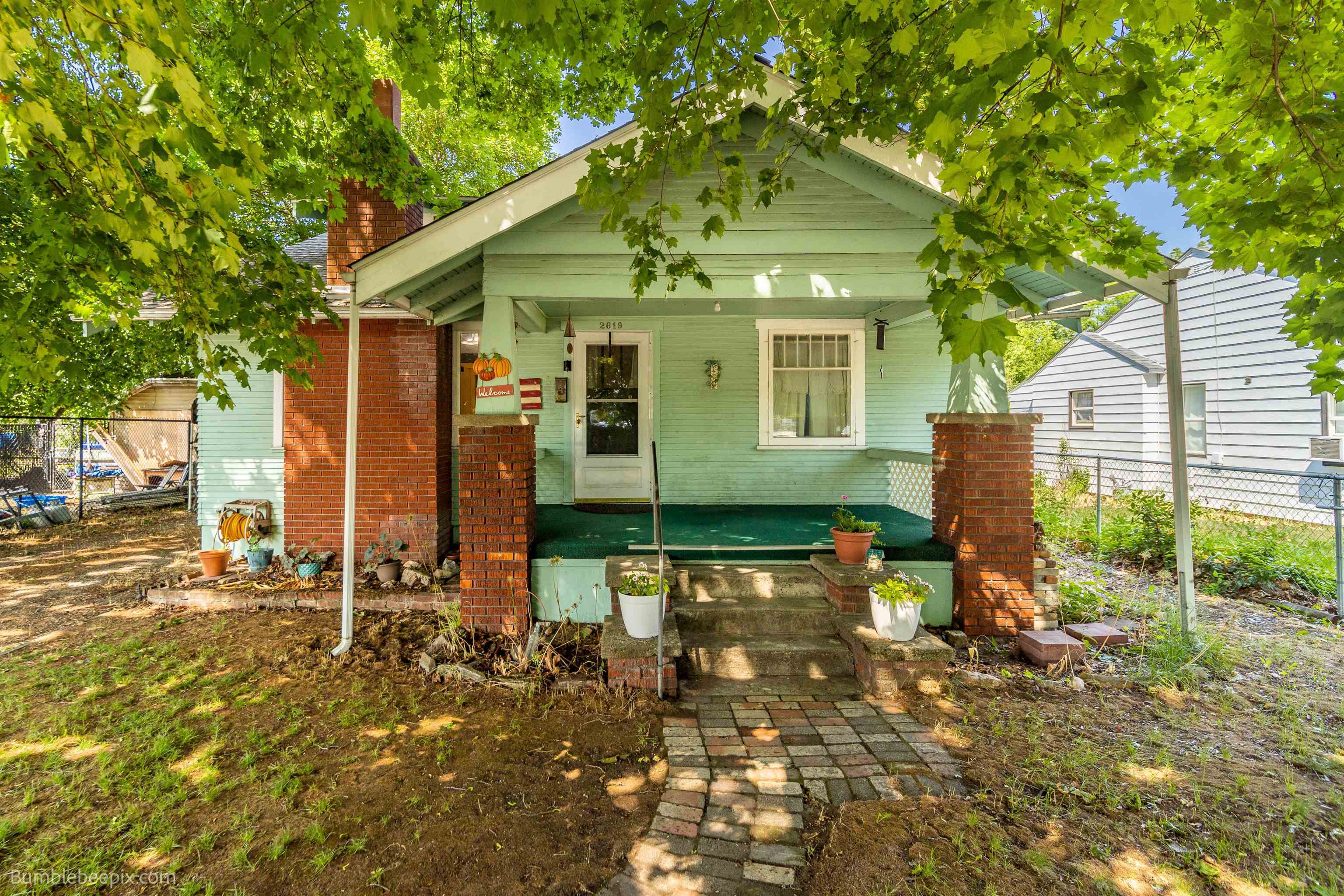 Property Photo: 2619 N Dale Rd WA 99212