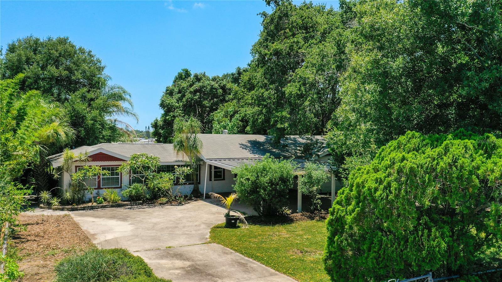 Property Photo:  4890 Harding Road N  FL 33709 