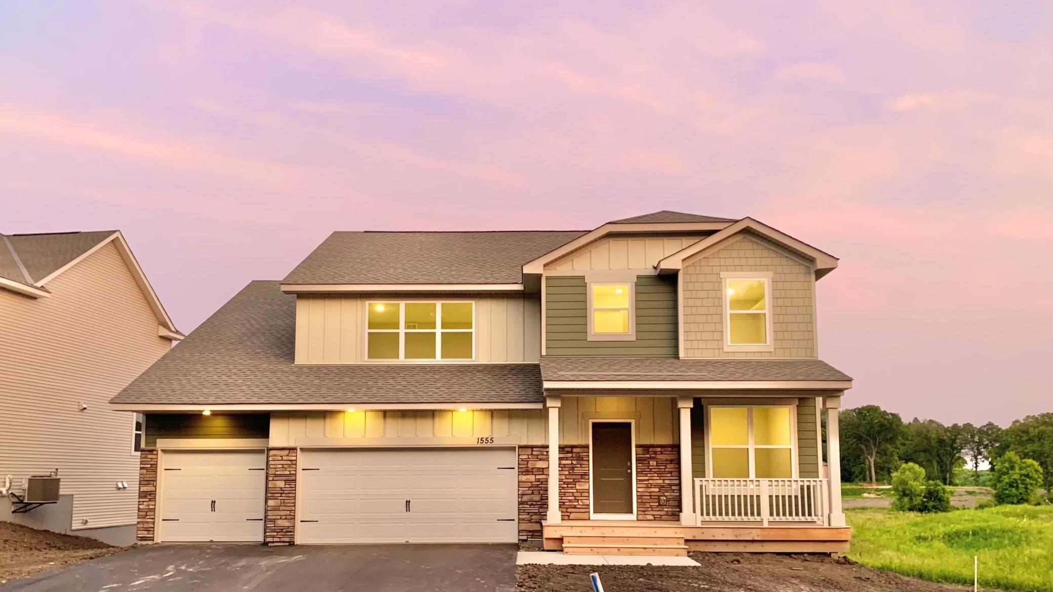 1555 Oak Creek Drive  Chaska MN 55318 photo
