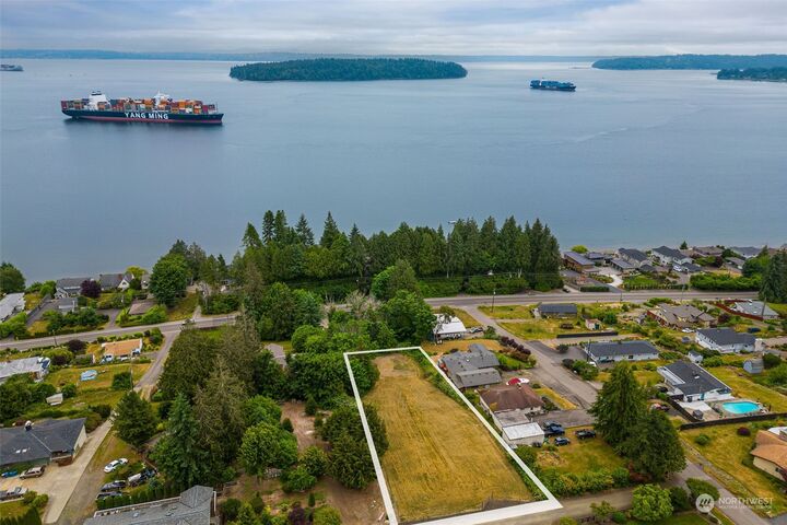 Property Photo:  8185 E Seaview Drive  WA 98366 