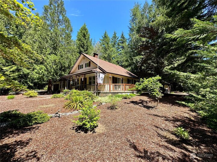Property Photo:  40 N Mount Washington Drive  WA 98548 