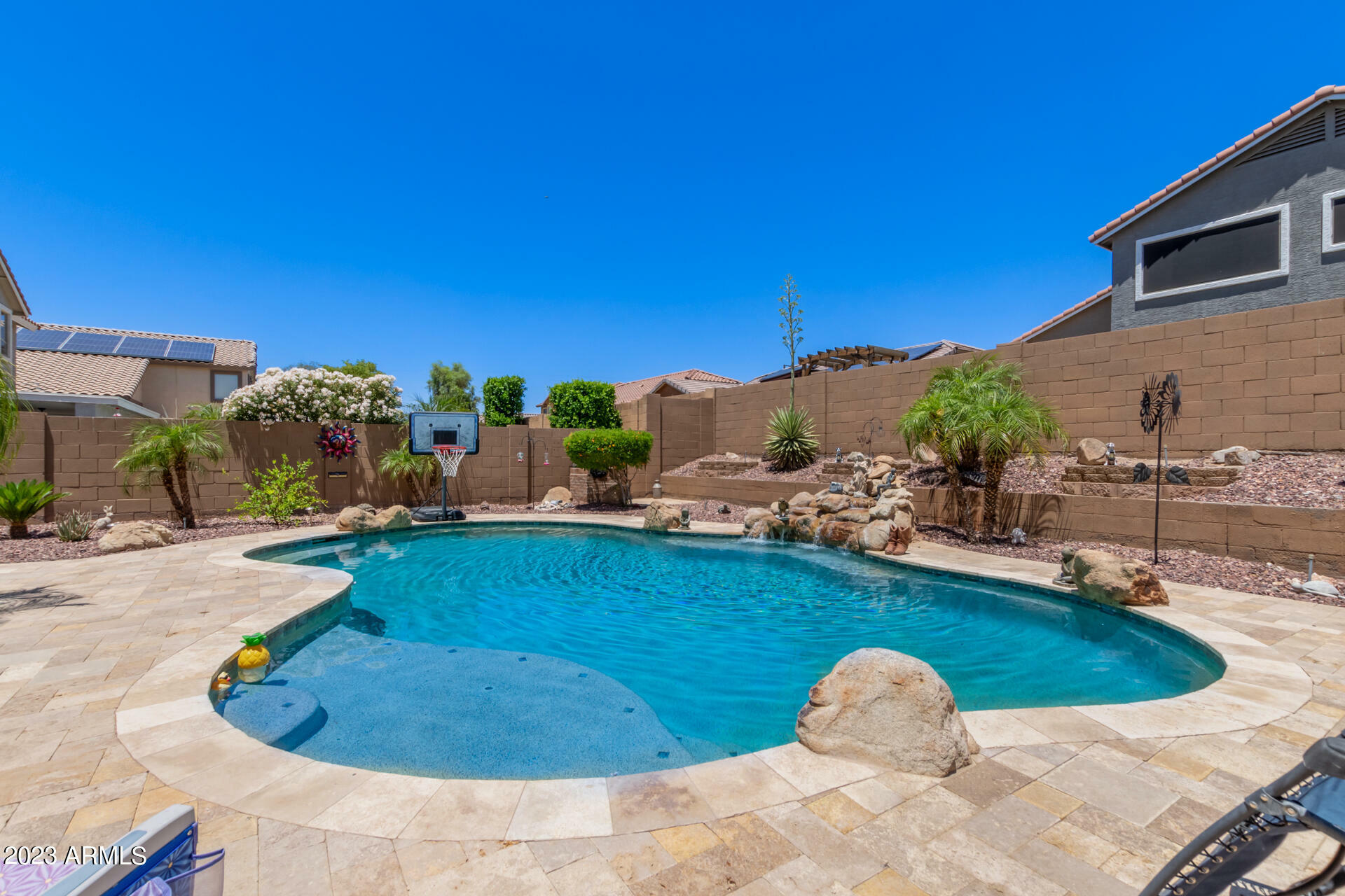 Property Photo:  25840 W Hilton Avenue  AZ 85326 