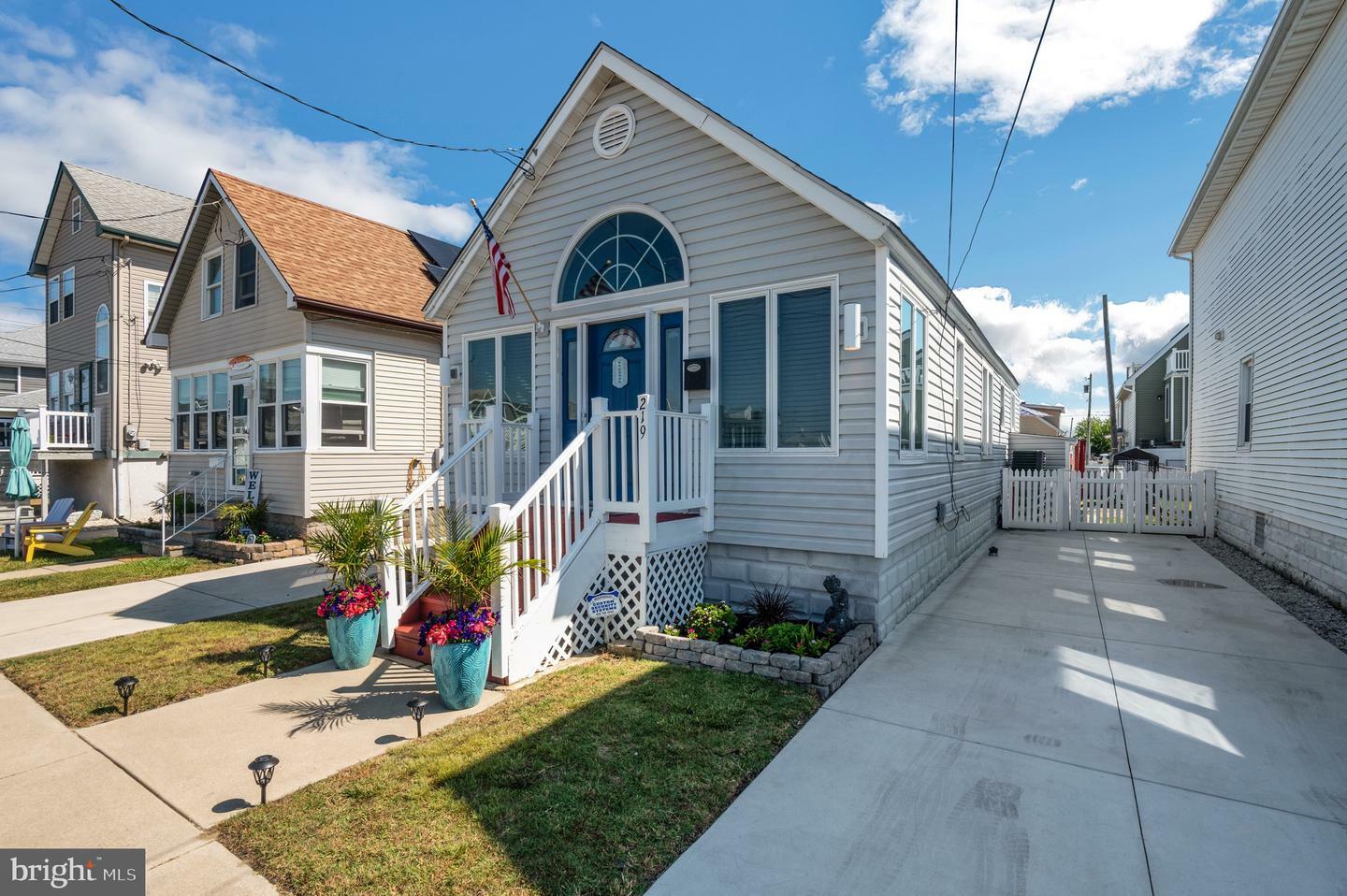 Property Photo:  219 W 14th Avenue  NJ 08260 