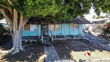 Property Photo:  8847 Isora Street  CA 90660 