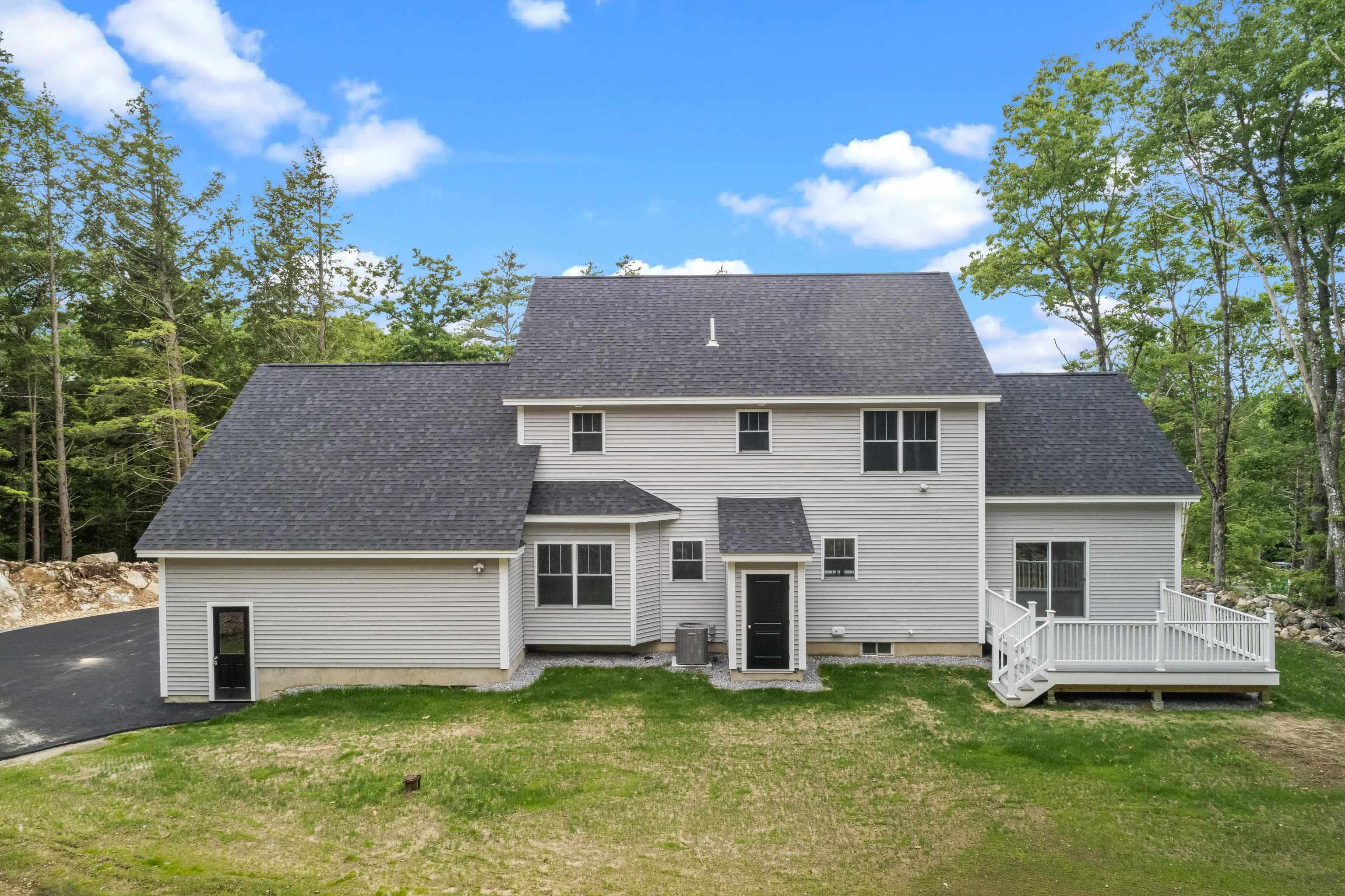 Property Photo: 308 Montelona Road NH 03045