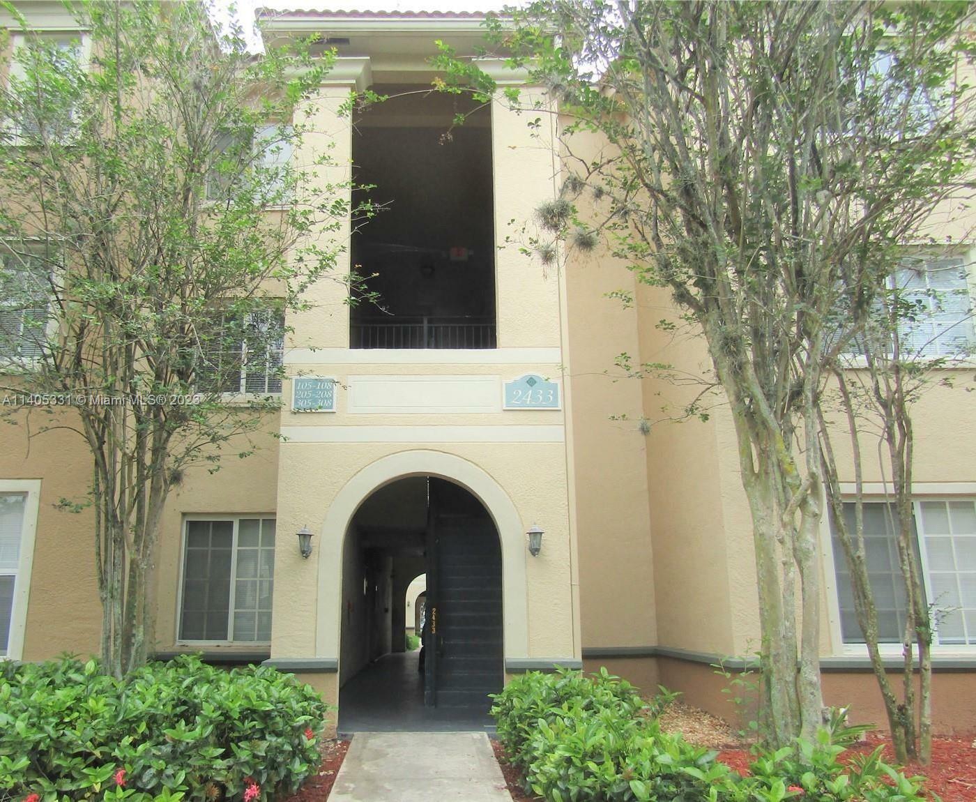 Property Photo:  2433 Centergate Dr 105  FL 33025 