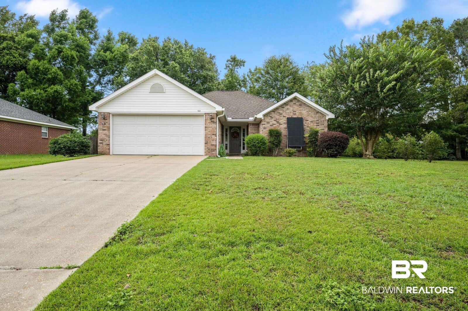 Property Photo:  122 Oakwood Avenue  AL 36532 