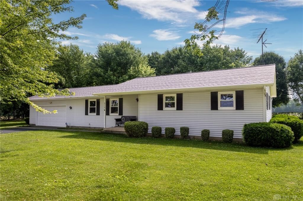Property Photo: 9761 Conrad Road OH 43072