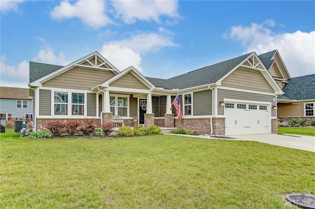 Property Photo: 9334 Lakeside Street OH 45371